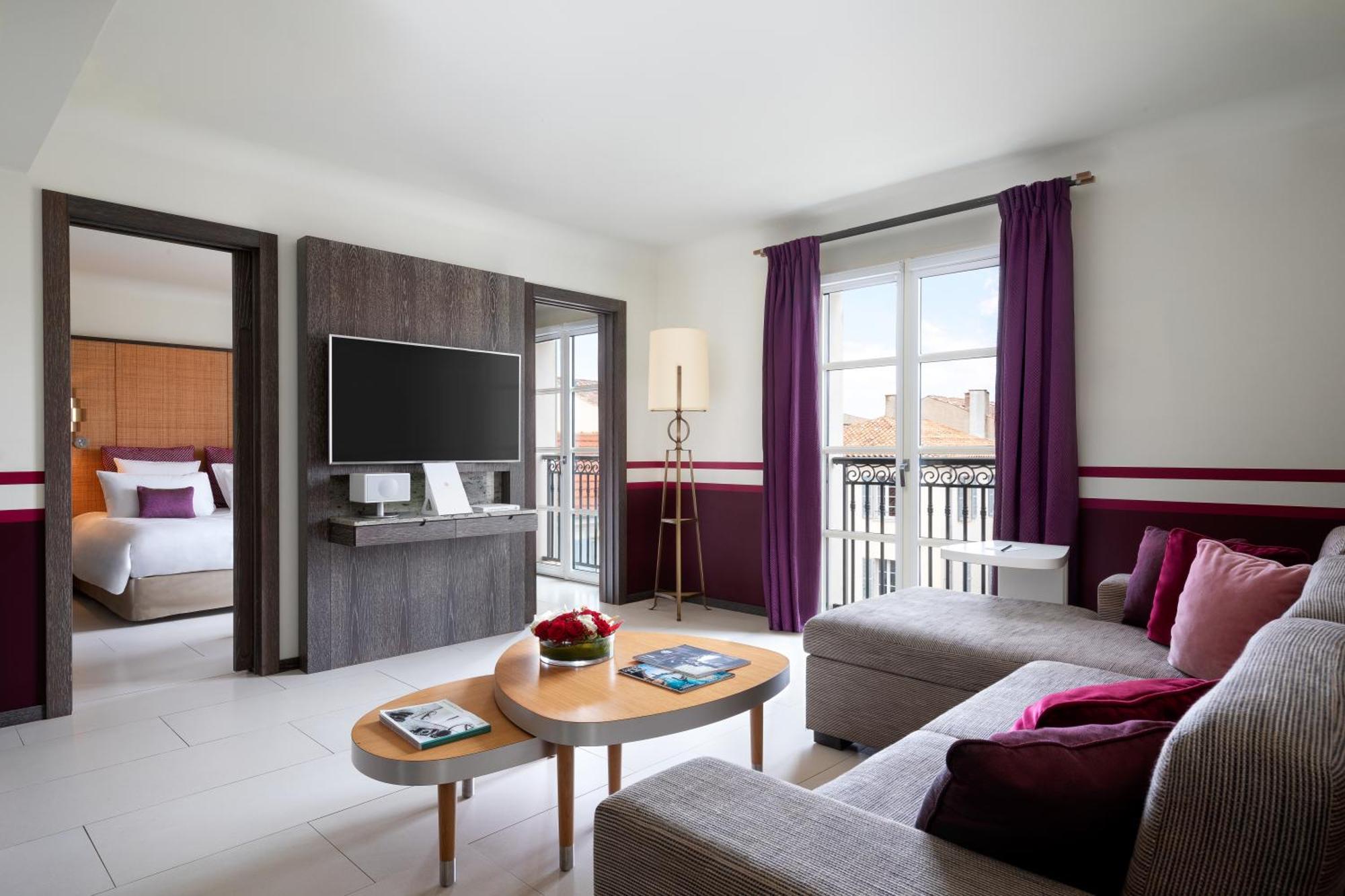 Prestige Suite,1327912076:JPEG
